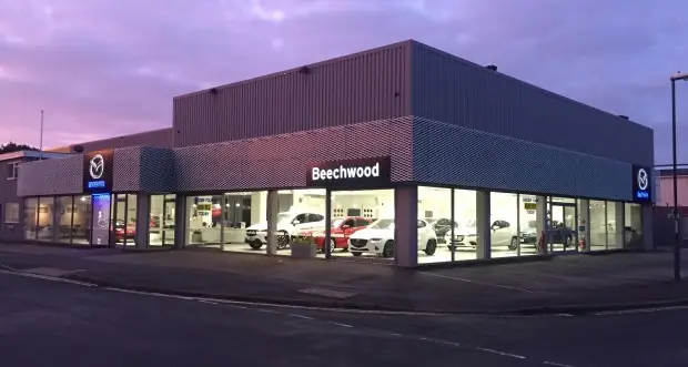 Mazda Derby 2026: Đánh Giá Chi Tiết Xe Hatchback Đô Thị Mazda Derby 2026: Đánh Giá Chi Tiết Xe Hatchback Đô Thị