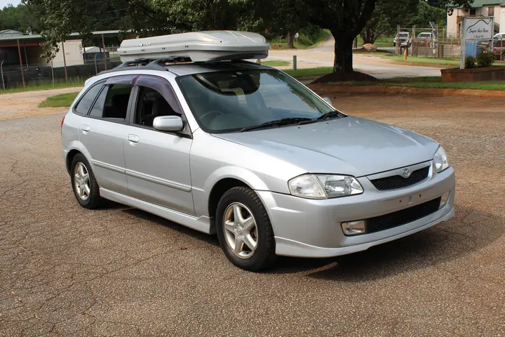 Mazda Familia: Lịch Sử Và Các Thế Hệ Dòng Xe Huyền Thoại