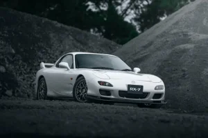 Đánh Giá Chi Tiết Mazda Rx-7 Fd3s: Huyền Thoại Động Cơ Rotary Và Thiết Kế Kodo