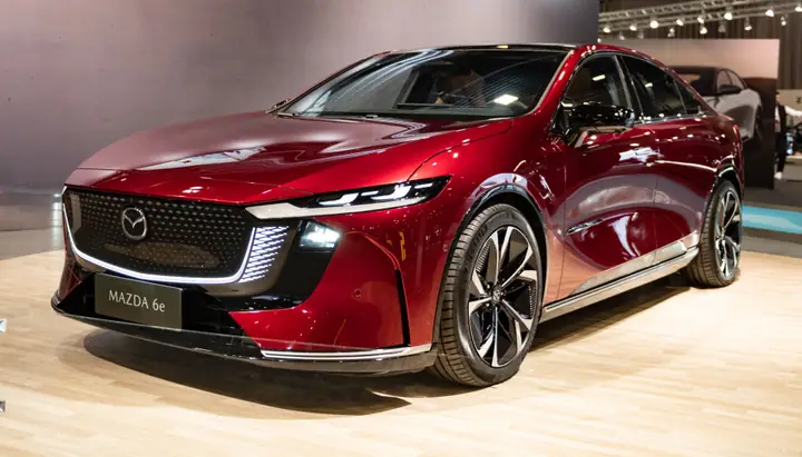 Top 5 Tiêu Chí Đánh Giá Đại Lý Mazda Uy Tín: Hướng Dẫn Cho Người Mua Xe Thông Thái