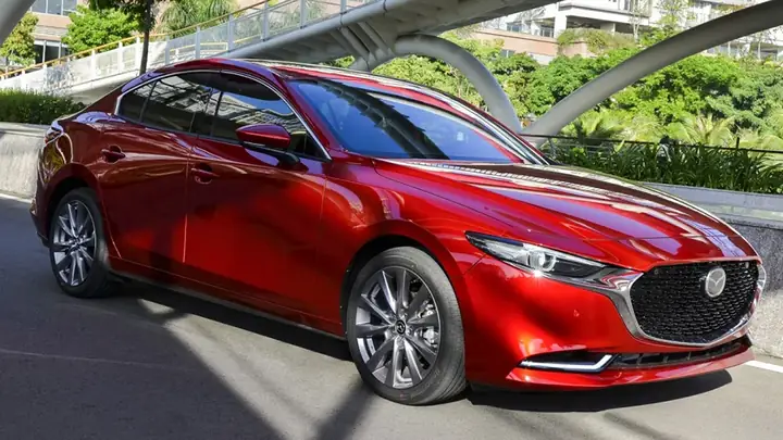 Đánh Giá Chi Tiết Mazda 3: Sedan Compact Hàng Đầu Phân Khúc