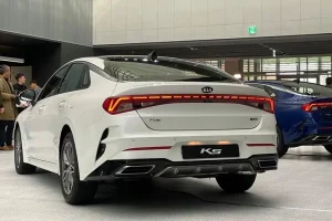 So Sánh Mazda 6 Và Kia K5: Lựa Chọn Sedan Hạng D Nào Tối Ưu?