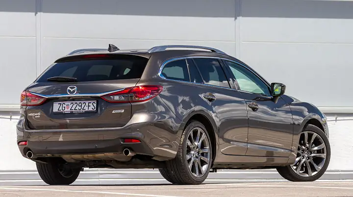 Mazda Karavan Là Gì? Tổng Quan Về Xe Mazda Dùng Cho Du Lịch Mazda Karavan Là Gì? Tổng Quan Về Xe Mazda Dùng Cho Du Lịch