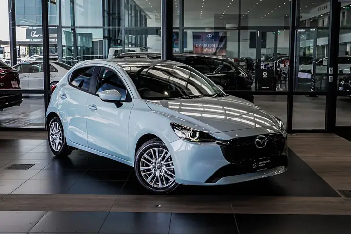 Mazda Lt: Đánh Giá Toàn Diện Thiết Kế Và Công Nghệ Mazda Lt: Đánh Giá Toàn Diện Thiết Kế Và Công Nghệ