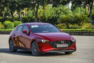 Đánh Giá Chi Tiết Mazda 3 Sport 2026: Hatchback Đô Thị Lý Tưởng