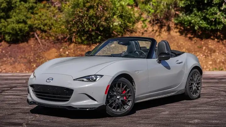 Đánh Giá Mazda Mx-5: Huyền Thoại Xe Thể Thao Mui Trần Thuần Khiết