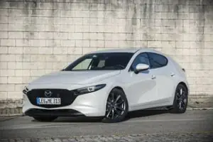 Mazda Mới: Tổng Hợp Thông Tin Về Các Dòng Xe Và Công Nghệ