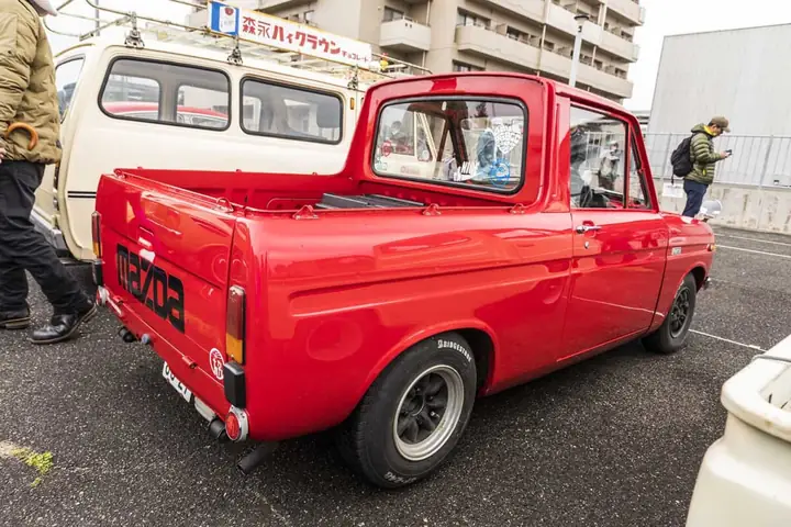 Mazda Porter: Đánh Giá Chi Tiết Dòng Xe Đa Năng Cho Doanh Nghiệp Và Gia Đình Mazda Porter: Đánh Giá Chi Tiết Dòng Xe Đa Năng Cho Doanh Nghiệp Và Gia Đình