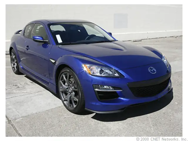 Mazda R3 2026 Đánh Giá Chi Tiết: Xe Đô Thị Nhỏ Gọn Có Đáng Mua?