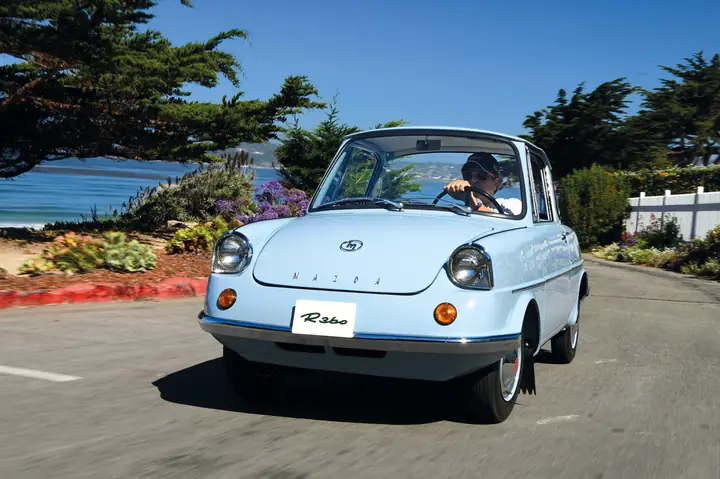 Mazda R360: Chiếc Xe Nhỏ Gọn Đã Thay Đổi Lịch Sử Nhật Bản Mazda R360: Chiếc Xe Nhỏ Gọn Đã Thay Đổi Lịch Sử Nhật Bản