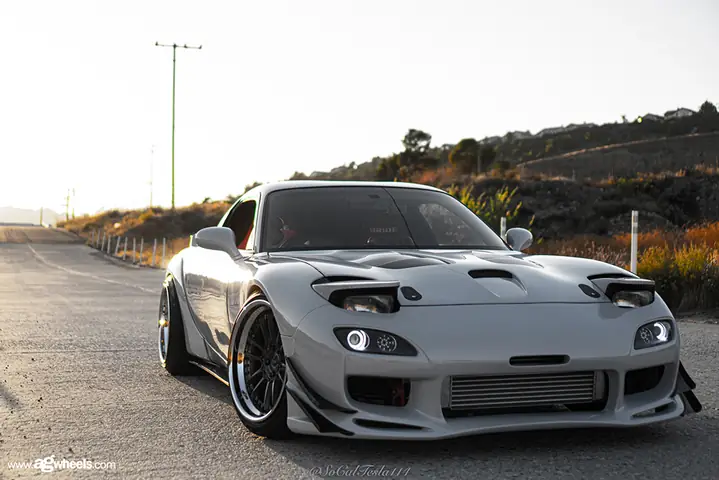 Đánh Giá Chi Tiết Động Cơ Rotary Mazda Sr8: Công Nghệ Đua Đường Đua Và Ứng Dụng Thực Tế