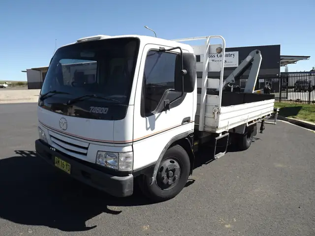 Đánh Giá Chi Tiết Động Cơ Mazda T4600 (skyactiv-d 1.8l): Công Nghệ Diesel Tiết Kiệm Nhiên Liệu Hàng Đầu