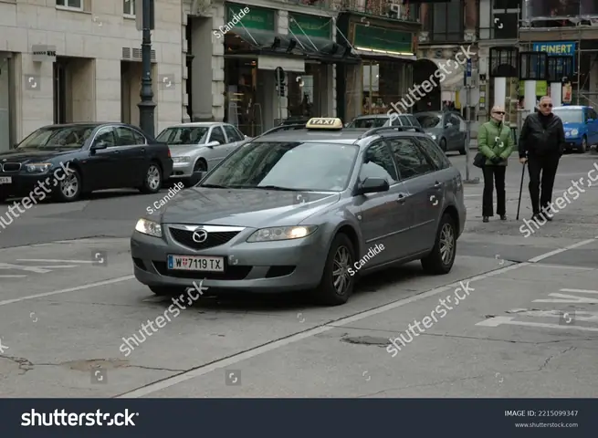 Mazda Taxi Là Gì? Tổng Quan Và Đánh Giá Chi Tiết