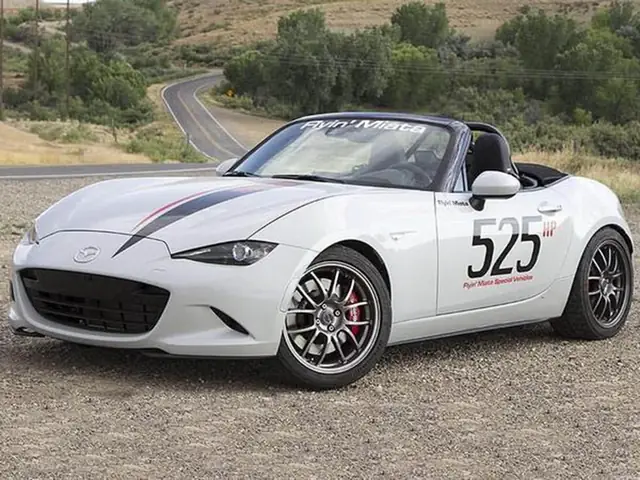 Mazda V8: Lịch Sử, Công Nghệ Và Các Dòng Xe Sử Dụng Động Cơ V8 Mazda V8: Lịch Sử, Công Nghệ Và Các Dòng Xe Sử Dụng Động Cơ V8