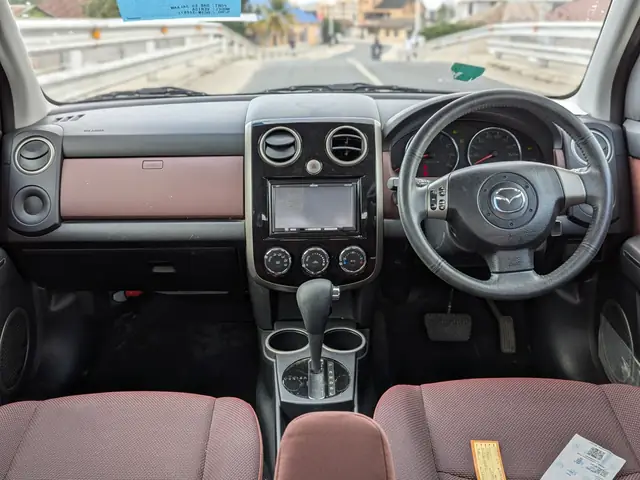 Đánh Giá Chi Tiết Mazda Verisa: Hatchback Đẳng Cấp Nhật Bản Đánh Giá Chi Tiết Mazda Verisa: Hatchback Đẳng Cấp Nhật Bản