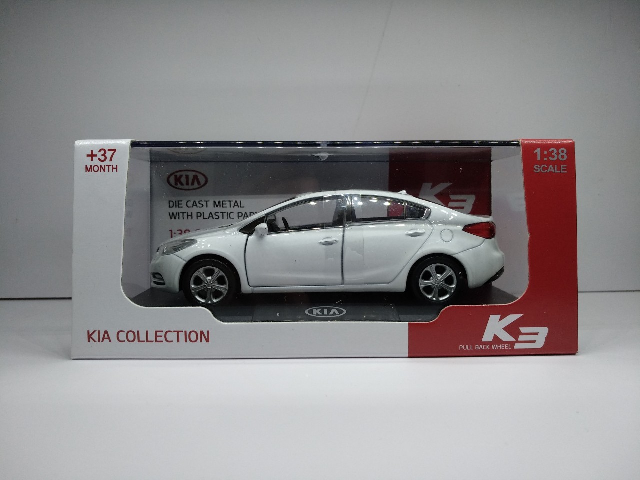 mô hình xe kia k3 - Hình 2