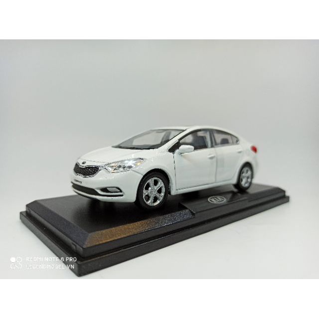 mô hình xe kia k3 - Hình 3