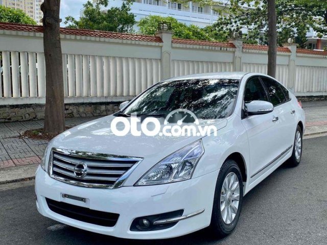 nissan 2011 - Hình 2