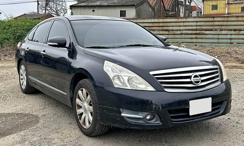 nissan 2011 - Hình 4