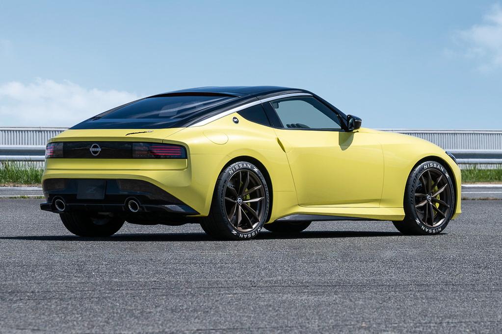 nissan 400z - Hình 4