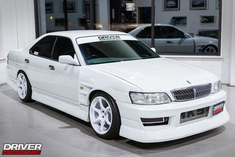 nissan laurel - Hình 3