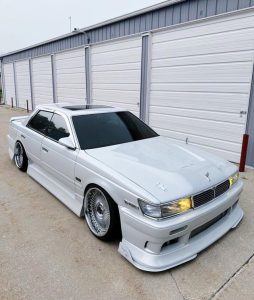 nissan laurel c33