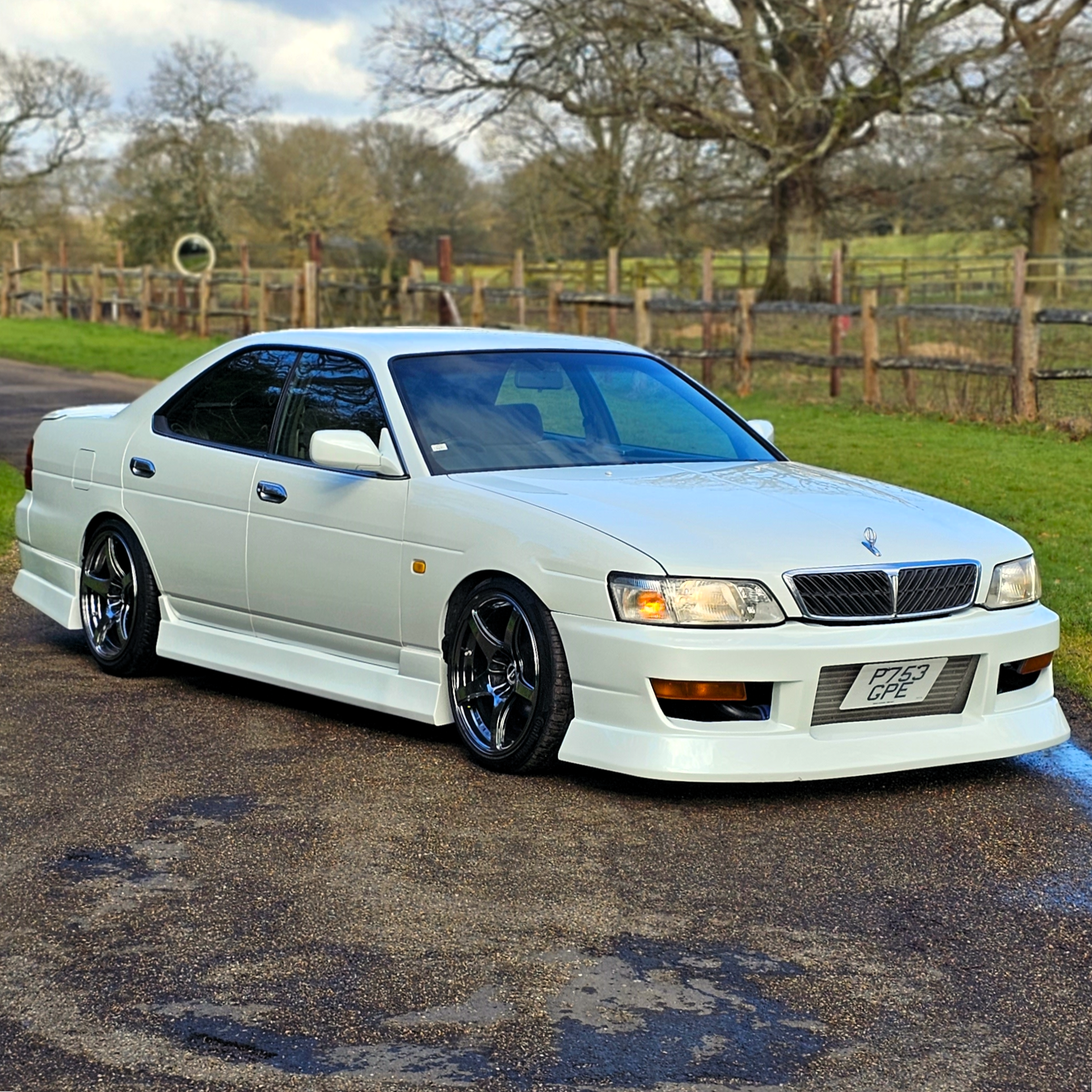 nissan laurel c35 - Hình 5