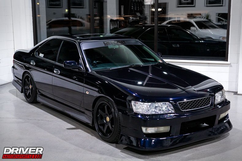 nissan laurel c35 - Hình 1