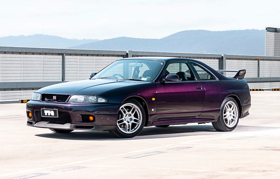 nissan skyline r33 - Hình 2
