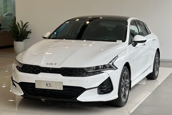 so sánh kia k5 và vinfast vf8 - Hình 3