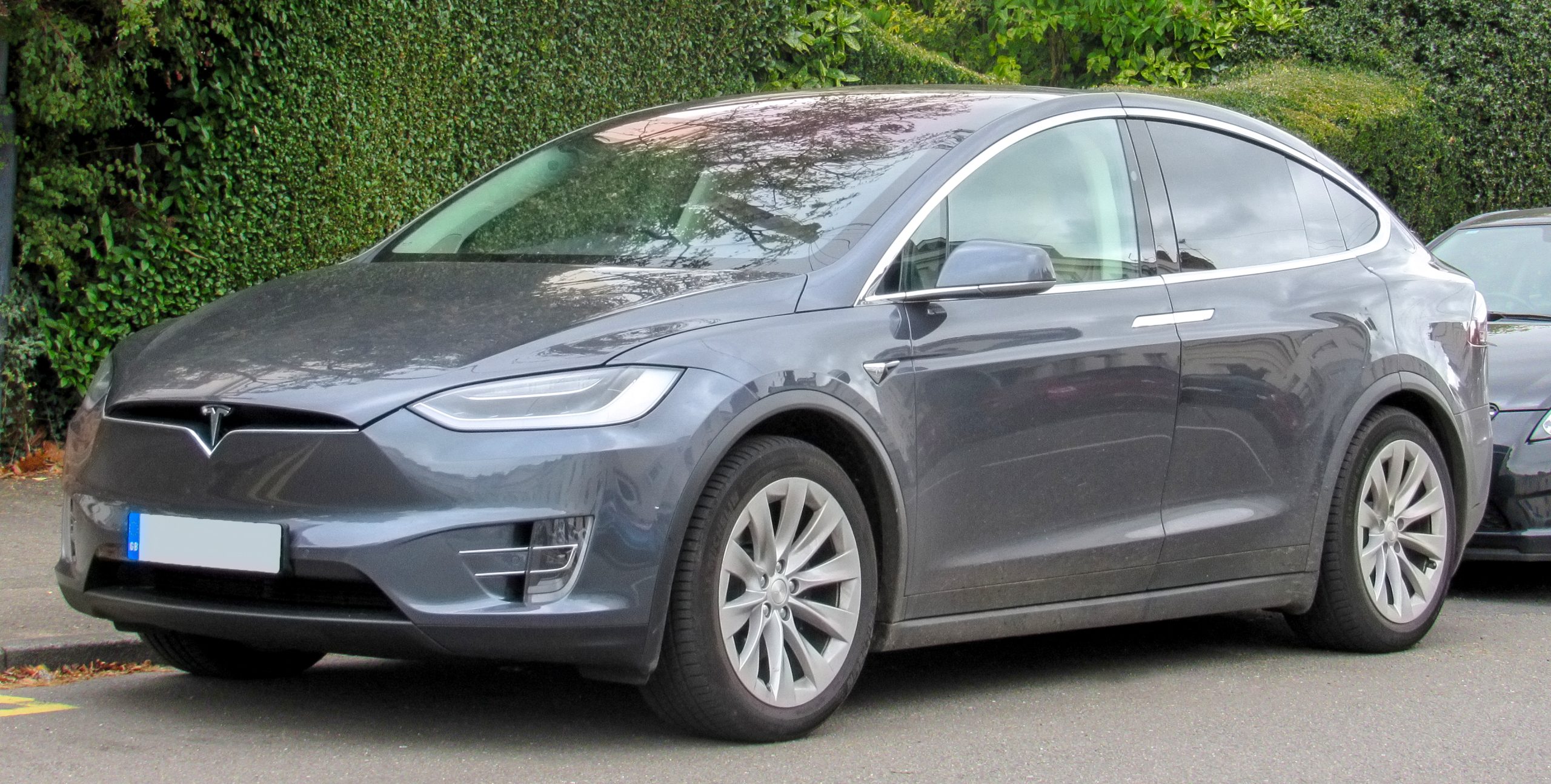 tesla model x - Hình 4