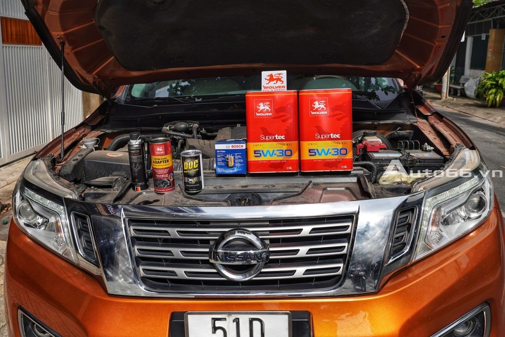 thay nhớt nissan navara bao nhiêu lít - Hình 5