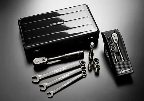 Top 5 Công Cụ Chẩn Đoán & Bảo Dưỡng Xe Mazda Chủ Xe Cần Biết Top 5 Công Cụ Chẩn Đoán & Bảo Dưỡng Xe Mazda Chủ Xe Cần Biết