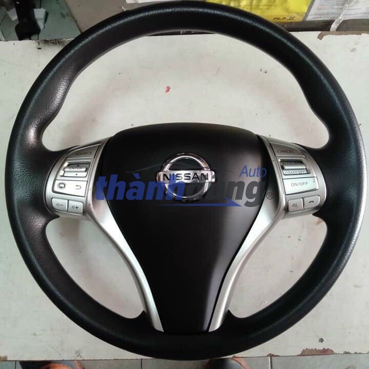 vô lăng nissan - Hình 3
