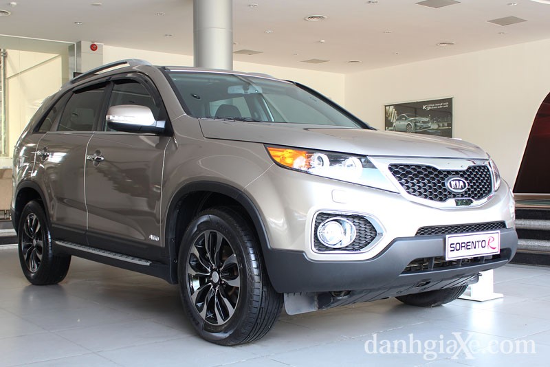 Kia Sorento 2013 Máy 2.4: Đánh Giá Toàn Diện Xe 7 Chỗ Đáng Mua Nhất Phân Khúc 1 xe kia 7 chỗ sorento 2013 máy 2.4 - Hình 5