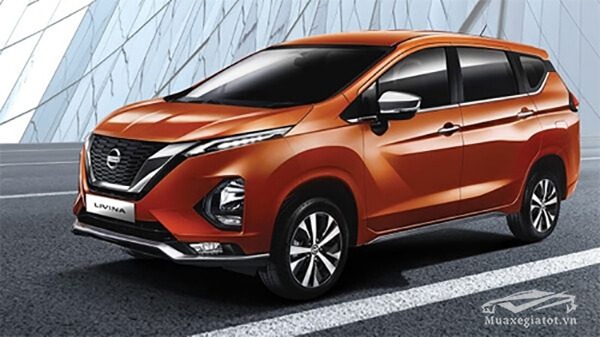 xe nissan livina - Hình 2
