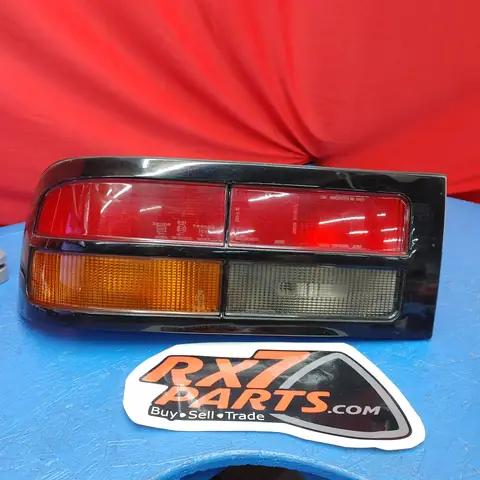 1985 Mazda Rx-7 Tail Lights: Nâng Cấp Và Khôi Phục Ánh Sáng Cho Huyền Thoại