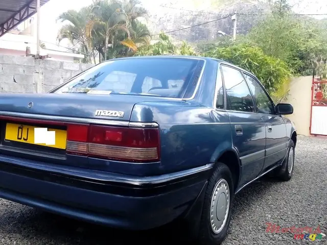 Mazda 626 1990: Cẩm Nang Chi Tiết Cho Người Tìm Mua Xe Cũ