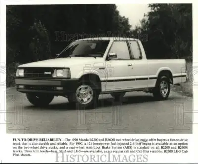 1990 Mazda B2200 Extended Cab: Hành Trình Khám Phá Chi Tiết Mẫu Xe Bán Tải Huyền Thoại