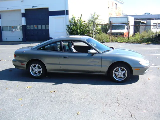 1996 Mazda Mx-6: Cỗ Máy Thể Thao Nhật Bản Đáng Nhớ Của Thập Niên 90