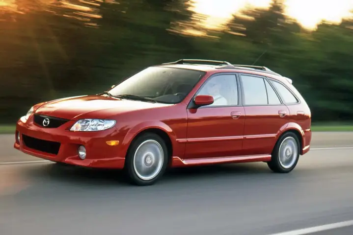 2002 Mazda Protege: Tổng Quan Thiết Kế, Động Cơ Và Đánh Giá