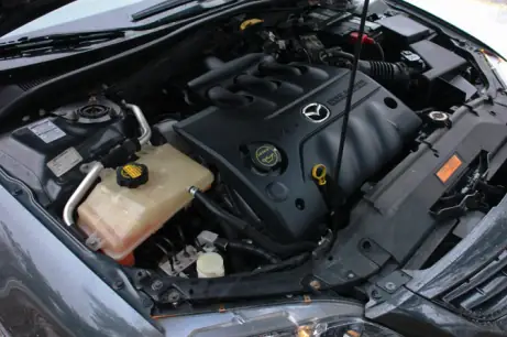 Vị Trí Thermostat Xe Mazda 6 3.0 Đời 2005: Hướng Dẫn Chi Tiết Cho Người Dùng