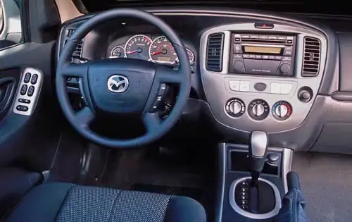 Chi Tiết Nội Thất Mazda Tribute 2005: Hình Ảnh & Khám Phá