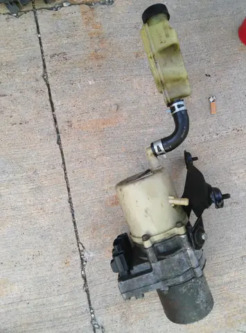 Khắc Phục Sự Cố Máy Trợ Lực Lái Xe Mazda 3 2010: Hướng Dẫn Toàn Diện