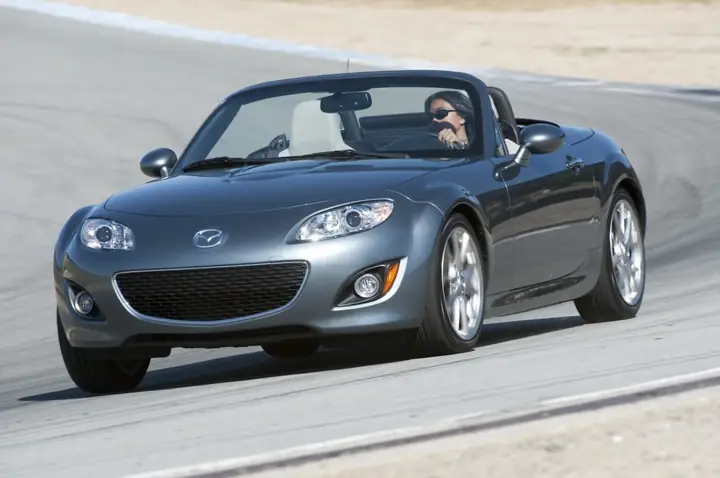 Khám Phá 2013 Mazda Mx-5: Đánh Giá Cho Người Yêu Thể Thao