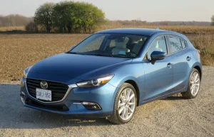 Mazda 3 2017: Hình Ảnh Ảo Và Những Đánh Giá Toàn Diện Cho Người Tiêu Dùng