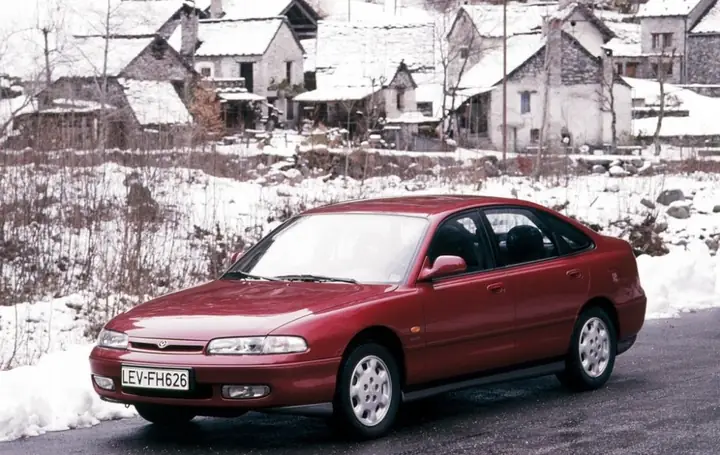 Khám Phá Mazda 626 1994 – Sedan Huyền Thoại Cho Người Yêu Xe