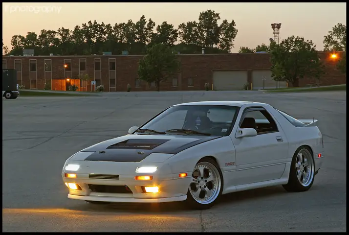 91 Mazda Rx7: Cốt Lõi Của Siêu Xe Nhật Bản