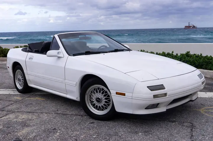 91 Mazda Rx7: Cốt Lõi Của Siêu Xe Nhật Bản