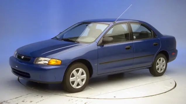 98 Mazda Protege: Cẩm Nang Toàn Diện Về Sedan Nhật Bản Thập Niên 90